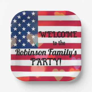 Patriotic USA Flaggenherzen mit Kalligrafietext Pappteller