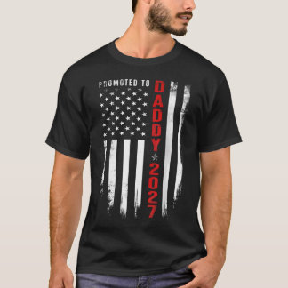 Patriotisch Zum Papa Befördert Est 2027 Zum Ersten T-Shirt