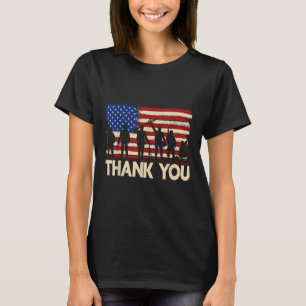 Patriotische amerikanische Flagge Danke Veterans T-Shirt