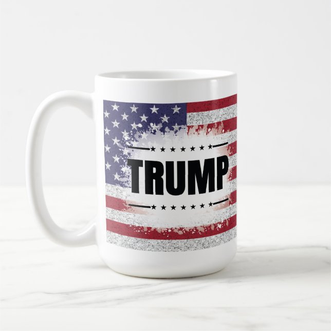 Patriotische amerikanische Flagge Trump Kaffeetasse (Links)