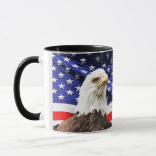 Patriotische amerikanische Flagge und amerikanisch Tasse