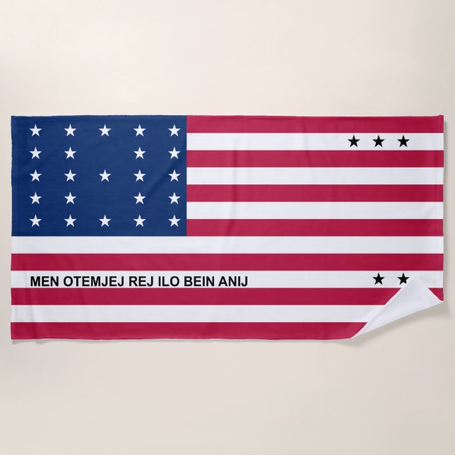 Patriotische Bikini-Atollflagge Strandtuch (Vorderseite)