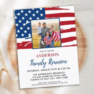Patriotische Familienzusammenkunft American Flag F Einladungspostkarte