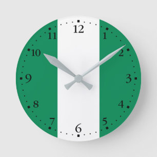 Patriotische Flagge Nigerias Runde Wanduhr