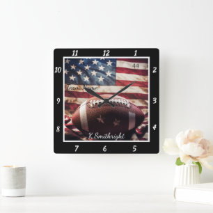 Patriotische Fußballflagge Quadratische Wanduhr