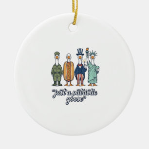 Patriotische Gänseaufstellung Vintage-Vector-Shirt Keramik Ornament