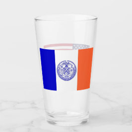 Patriotische Glastasse mit der Flagge von New York Glas