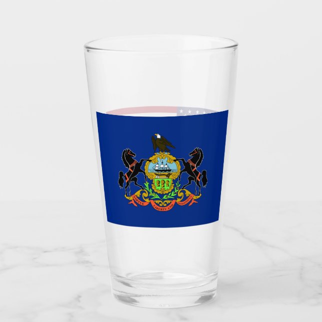 Patriotische Glastasse mit der Flagge von Pennsylv Glas (Vorderseite)