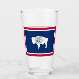 Patriotische Glastasse mit der Flagge von Wyoming Glas