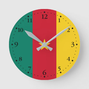 Patriotische Kamerun-Flagge Runde Wanduhr