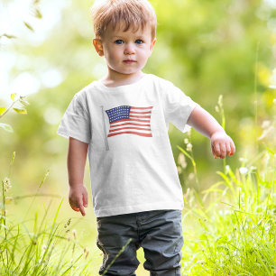 Patriotische Kleinkind Rot Weiß und Blau Trendflag T-shirt
