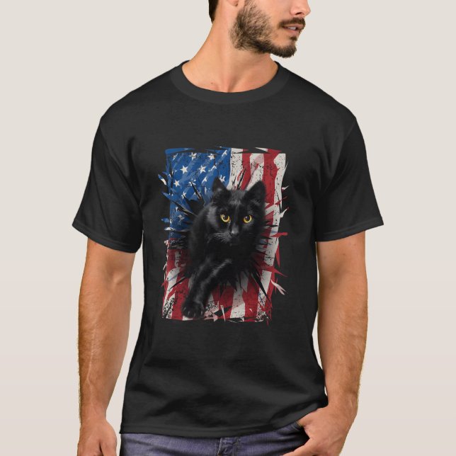 Patriotische schwarze Katze Torn American Flag 4.  T-Shirt (Vorderseite)