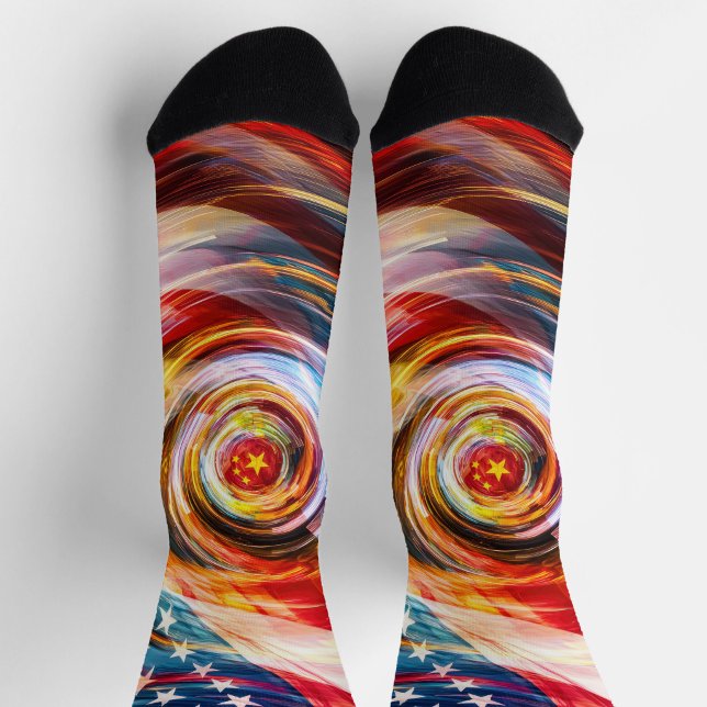 Patriotische Socken mit Pinselfusion ("Where bold color meets global flair")