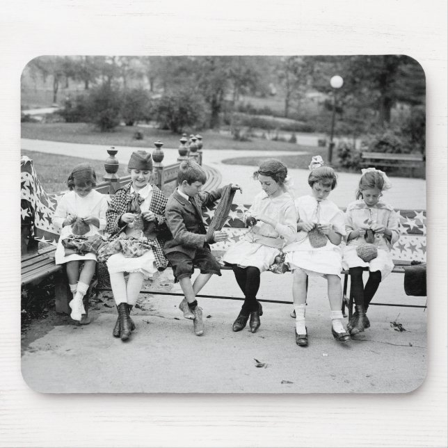 Patriotische strickende Biene, frühe 1900s Mousepad (Vorne)