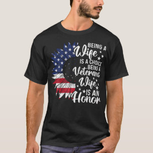 Patriotische Veteranen als Veteran Ehefrau ist T-Shirt