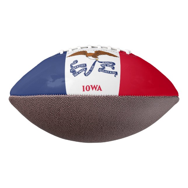 Patriotischer amerikanischer Fußball mit Iowa-Flag Football (Gedreht 270)
