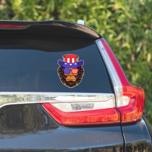 Patriotischer Bigfoot mit USA-Hut zum 4. Juli Aufkleber