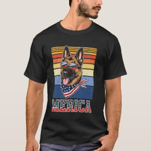 Patriotischer Deutscher Schäferhund 4. Juli Besitz T-Shirt
