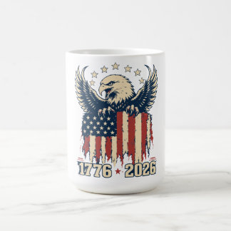 Patriotischer Weißkopfseeadler mit gestresster ame Kaffeetasse