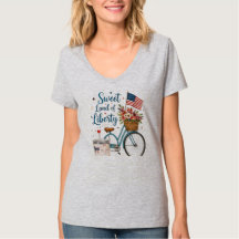 Patriotisches 4. Juli-Blumen-Fahrrad-Damen-T-Shirt