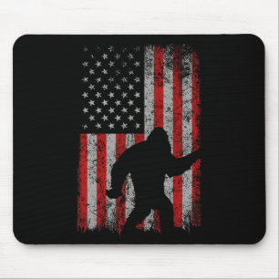 Patriotisches amerikanisches Flagge Sasquatch-Fan- Mousepad