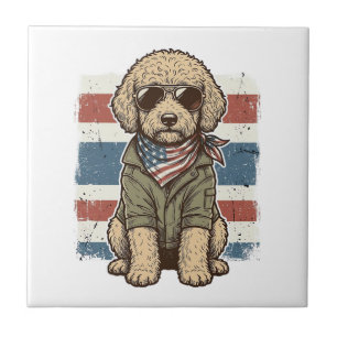 Patriotisches Doodle-Hund Vintage-Gravur-Shirt-Des Fliese