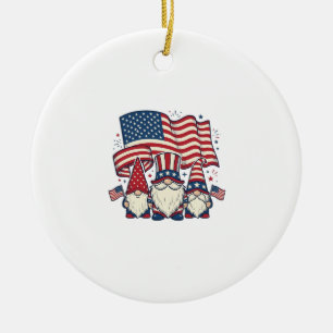 Patriotisches Gnom-Flagge Vintage-Stich-Design_1 Keramik Ornament