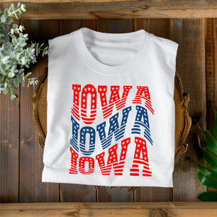 Patriotisches Iowa-Rot und Blau Boho-T-Shirt T-Shirt