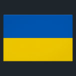 Patriotisches Plakat mit der Flagge der Ukraine Poster<br><div class="desc">Fügen Sie Ihrem Dekor eine Touch ukrainischen Stolzes hinzu mit unserem exklusiven Poster mit der Flagge der Ukraine! Dieses Poster ist mehr als nur Wandkunst, es ist eine Feier des ukrainischen Kulturerbes und des kulturellen Stolzes. Das lebendige Design zeigt deutlich die ikonische ukrainische Flagge, was dieses Plakat zu einer einzigartigen...</div>