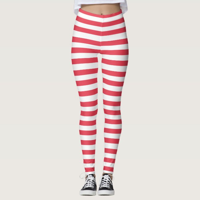 Patriotisches Rot, Leggings des weißen Stricks (Vorderseite)