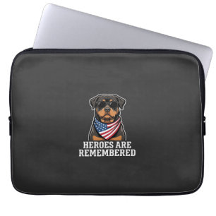 Patriotisches Rottweiler-Held-Hund-Vektor-Design Laptopschutzhülle