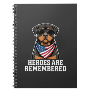 Patriotisches Rottweiler-Held-Hund-Vektor-Design Notizblock