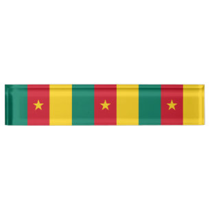 Patriotisches Schreibtischschild mit Flagge Kameru