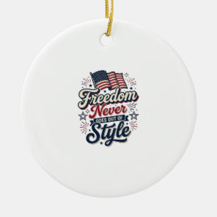Patriotisches T-Shirt Freiheit verliert nie seinen Keramik Ornament