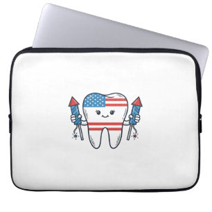 Patriotisches Zahnmaskottchen Feuerwerk Vektor Des Laptopschutzhülle