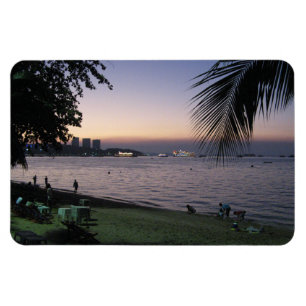 Pattaya Beach Sunset ... Chonburi, Thailand Magnet