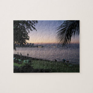 Pattaya-Strand-Sonnenuntergang… Chonburi, Thailand Puzzle