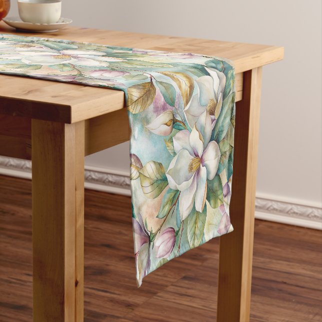 Pattern Elegant Magnolia Flowers Kurzer Tischläufer (Beispiel)