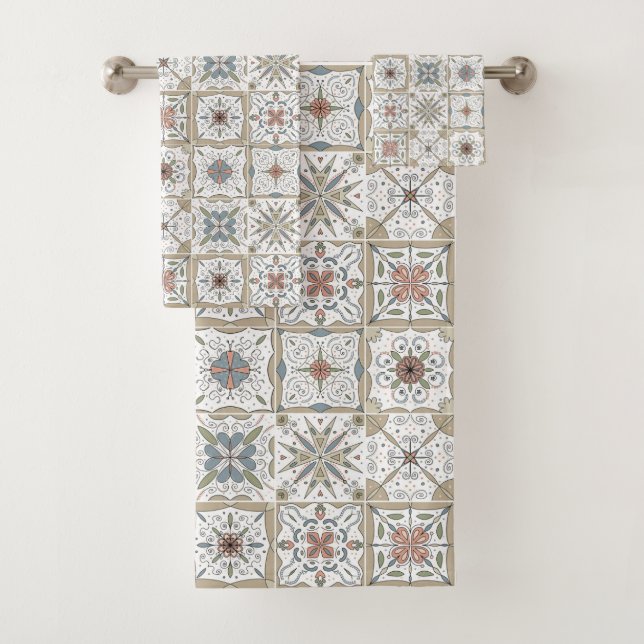 Pattern Tile Mosaic Badhandtuch Set (Insitu)