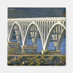 Patterson Memorial Bridge Autobahn 101 über Magnet
