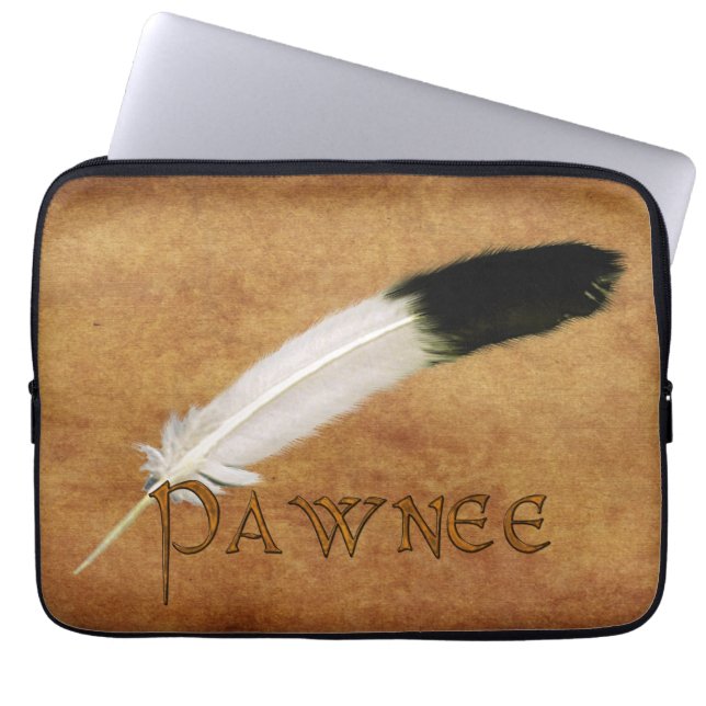 PAWNEE Native American Feather Laptop Sleeve (Vorderseite)