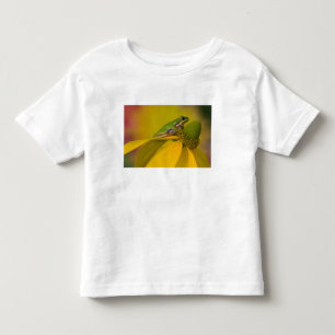 Pazifischer Laubfrosch auf Blumen in unserem Garte Kleinkind T-shirt