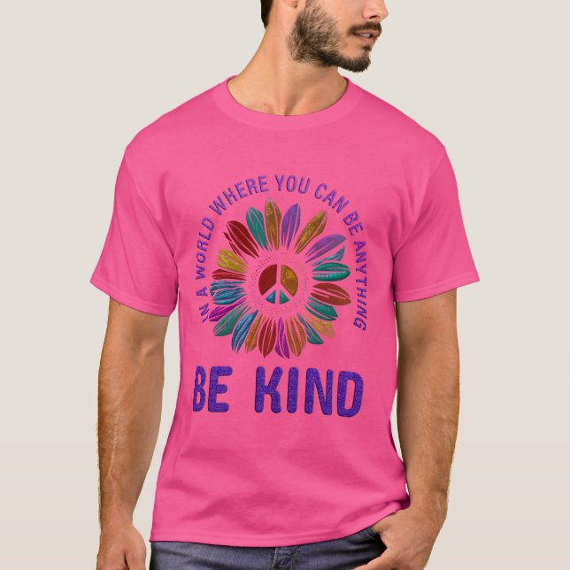 Peace and Love Hippie Boho Be Kind  T-Shirt (Vorderseite)