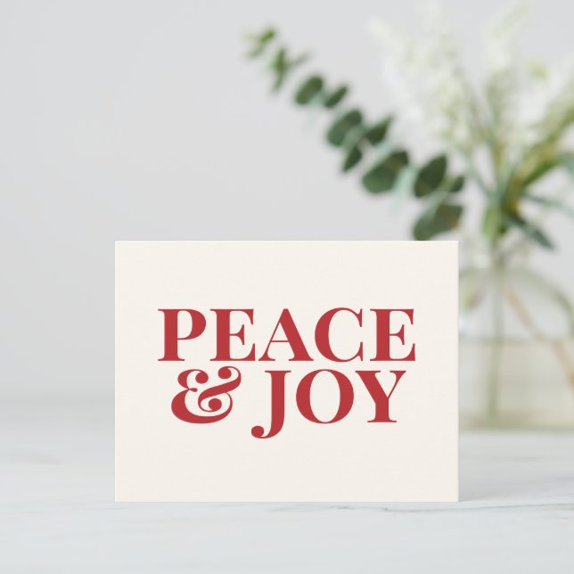 Peace & Joy - Moderne rote Typografie Weihnachten Postkarte (Stehend Vorderseite)