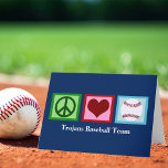 Peace Liebe Baseball Custom Team Blauer Weihnachte Feiertagskarte<br><div class="desc">Niedliche individuelle kleine Liga oder Baseball Team Urlaubskarten. Passen Sie Ihren Teamnamen oder Ihre Schule und Ihr Maskottchen unter dem grünen Friedensschild,  Herz und Baseball an. Peace Liebe Baseball blaue Weihnachtskarten.</div>