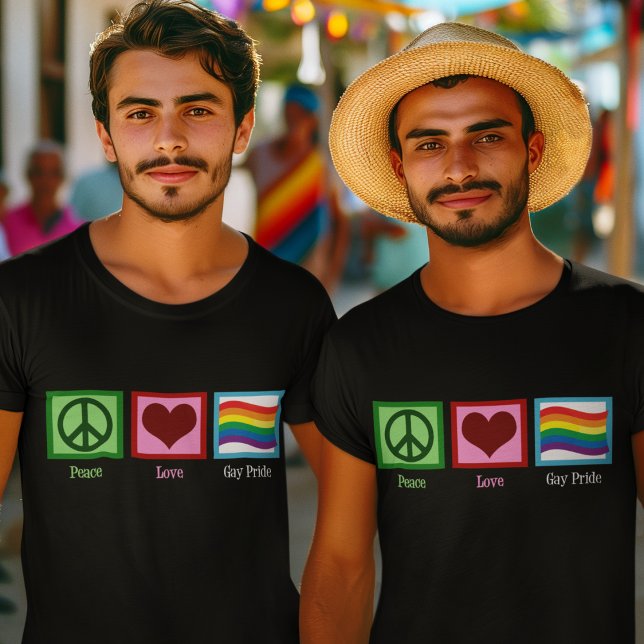 Peace Liebe Gay Pride Waving Rainbow Flag T-Shirt (Von Creator hochgeladen)