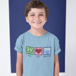 Peace Liebe Hanukkah Kids<br><div class="desc">Peace Liebe Hanukkah Kinder T - Shirt für ein jüdisches Kind, das Chanukah gerne feiert. Ein hübsches Friedenszeichen, ein Herz und eine wunderschöne Menorah.</div>