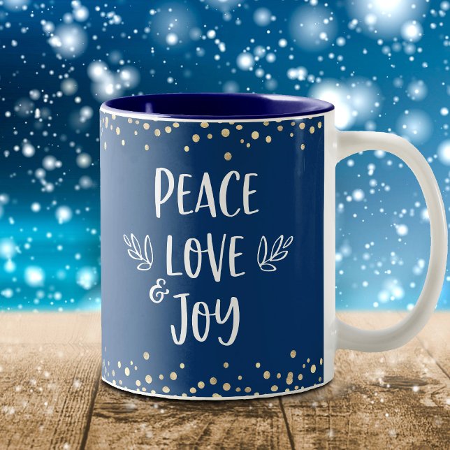 Peace Liebe Joy Modern Typografy Gold Dots Navy Zweifarbige Tasse (Von Creator hochgeladen)