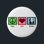 Peace Liebe Pandas Button<br><div class="desc">Ein schöner Panda-Bär in einem blauen Platz neben einem grünen Schild und einem roten Herz auf einem schönen Tier-Knopf. Ich Liebe niedliche Panda-kleine Geschenke.</div>