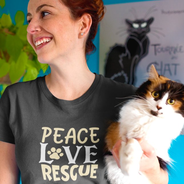 Peace Liebe Rescue Dog Cat Lover T-Shirt (Von Creator hochgeladen)
